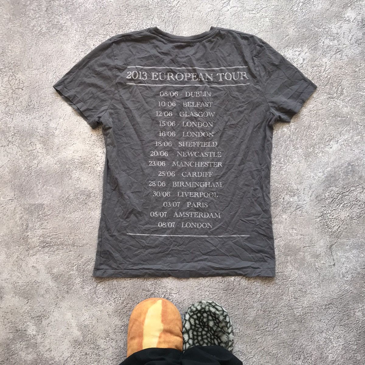 Vintage Vintage 90s WHO Band Tee Sun Faded Graphic Tee Grunge Slim M Size US M / EU 48-50 / 2 - 4 Thumbnail