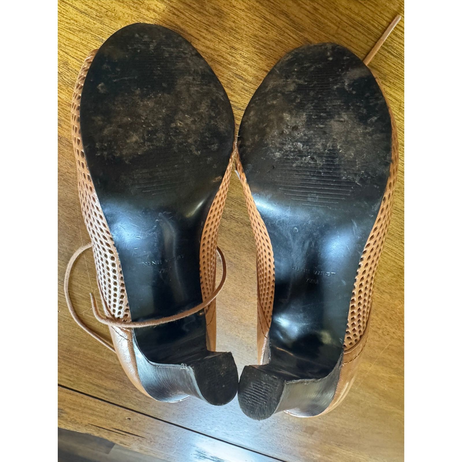 Nine West Nine West Tan Leather Peep Toe Booties Lace Up Heel 7.5M Size US 7.5 / IT 37.5 - 7 Thumbnail