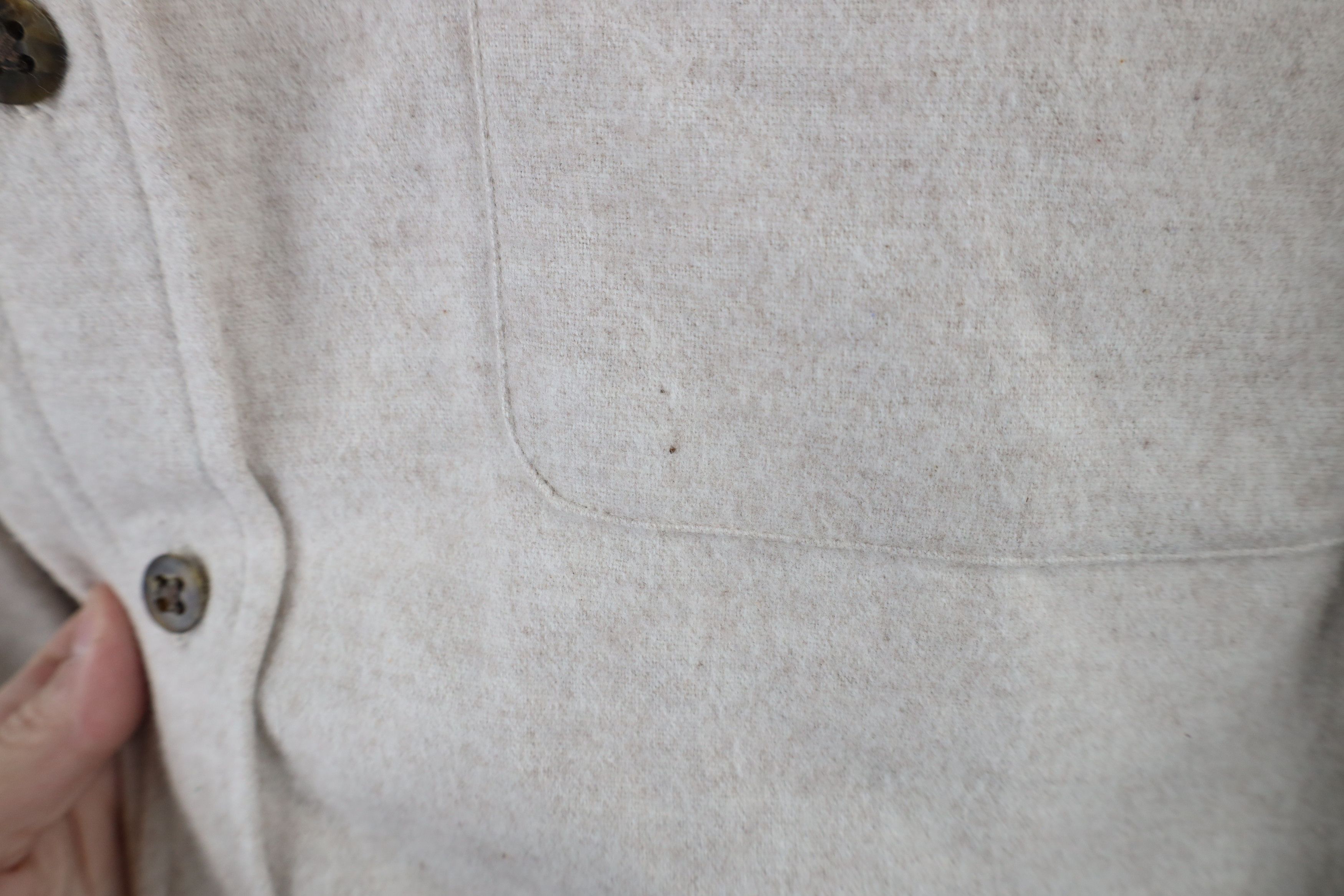 Vintage Vintage 90s Streetwear Chamois Cloth Button Shirt Beige Size US L / EU 52-54 / 3 - 4 Thumbnail
