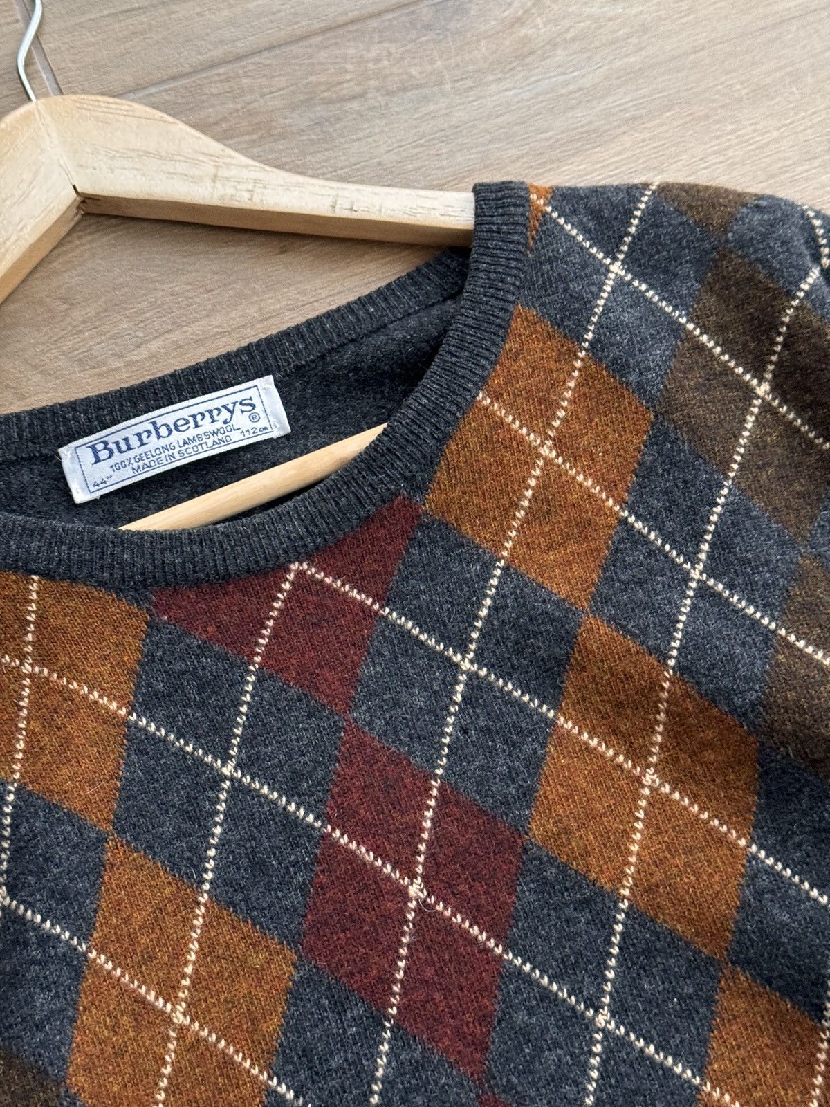 Burberry × Vintage Vintage Burberrys Geelong Lambswool Brown Sweater Size US L / EU 52-54 / 3 - 7 Thumbnail