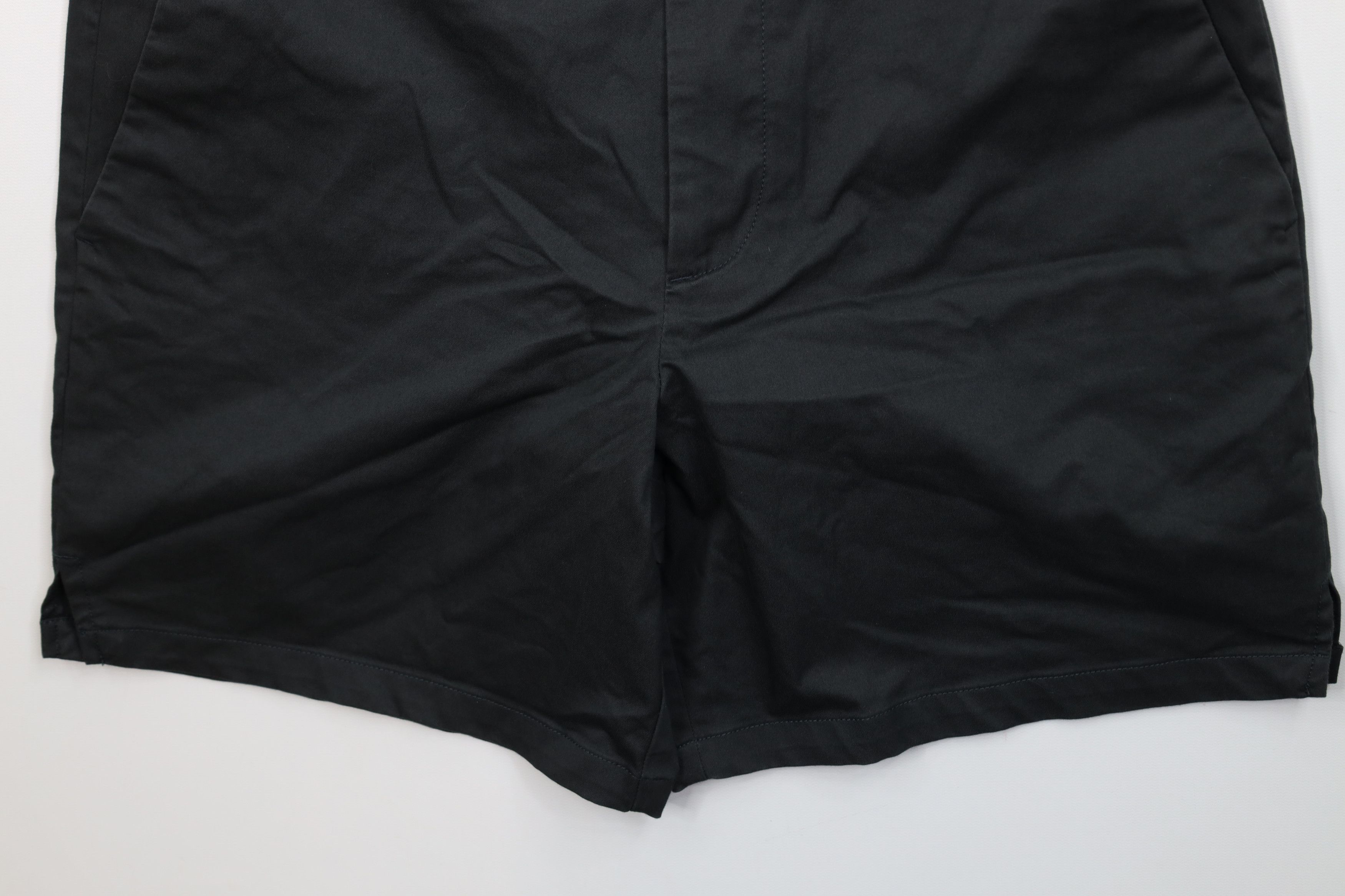 Banana Republic Banana Republic Above Knee Aiden Chino Shorts Charcoal Gray Size US 33 - 4 Thumbnail