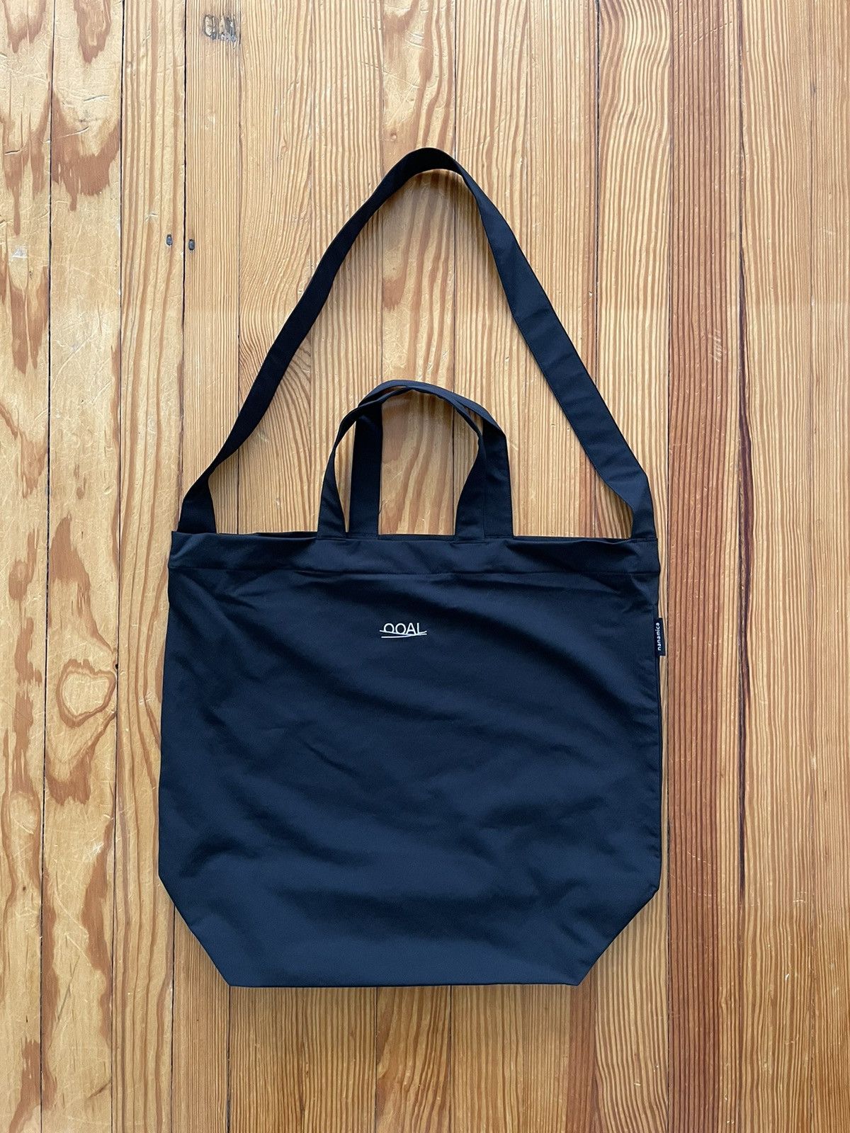 Nanamica Nanamica Side Shoulder Tote Bag Navy Size ONE SIZE - 1 Thumbnail