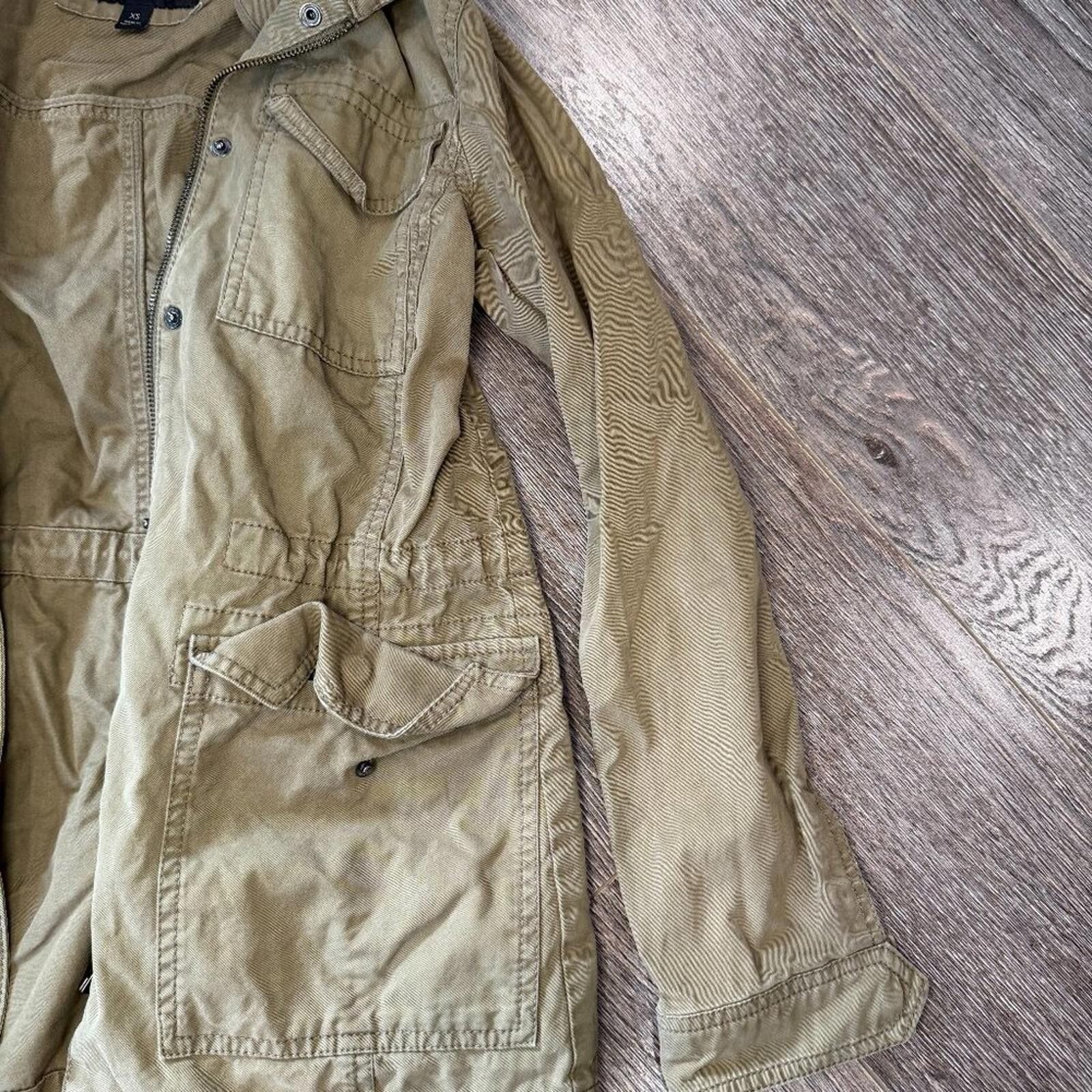 Banana Republic Banana Republic Women Utility Jacket Olive Green Size XS Size XS / US 0-2 / IT 36-38 - 4 Thumbnail