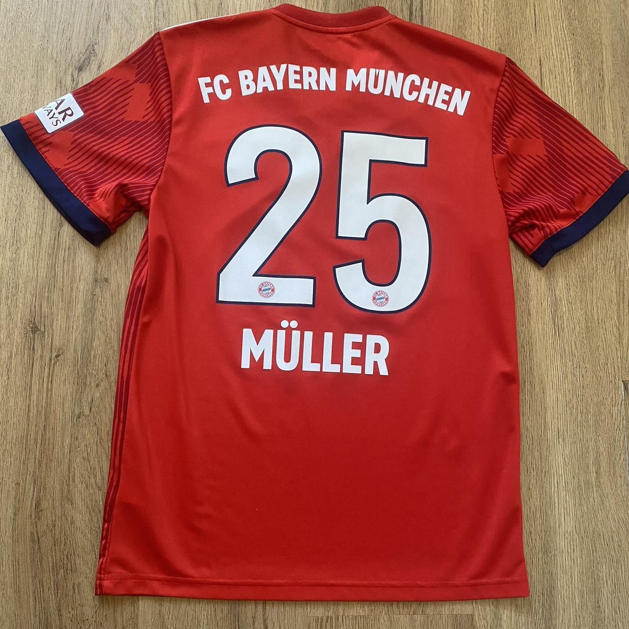 Adidas 2018-19 *25 Müller Bayern Munich Adidas Home Football Shirt Size US S / EU 44-46 / 1 - 1 Thumbnail