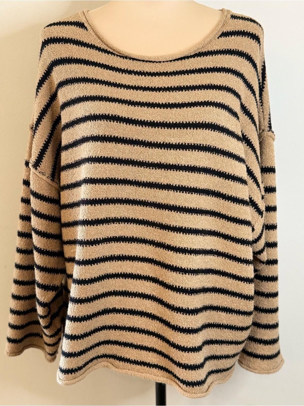 Other Promesa chunky plush boxy sweater tan black stripes SZ LG Size L / US 10 / IT 46 - 1 Thumbnail