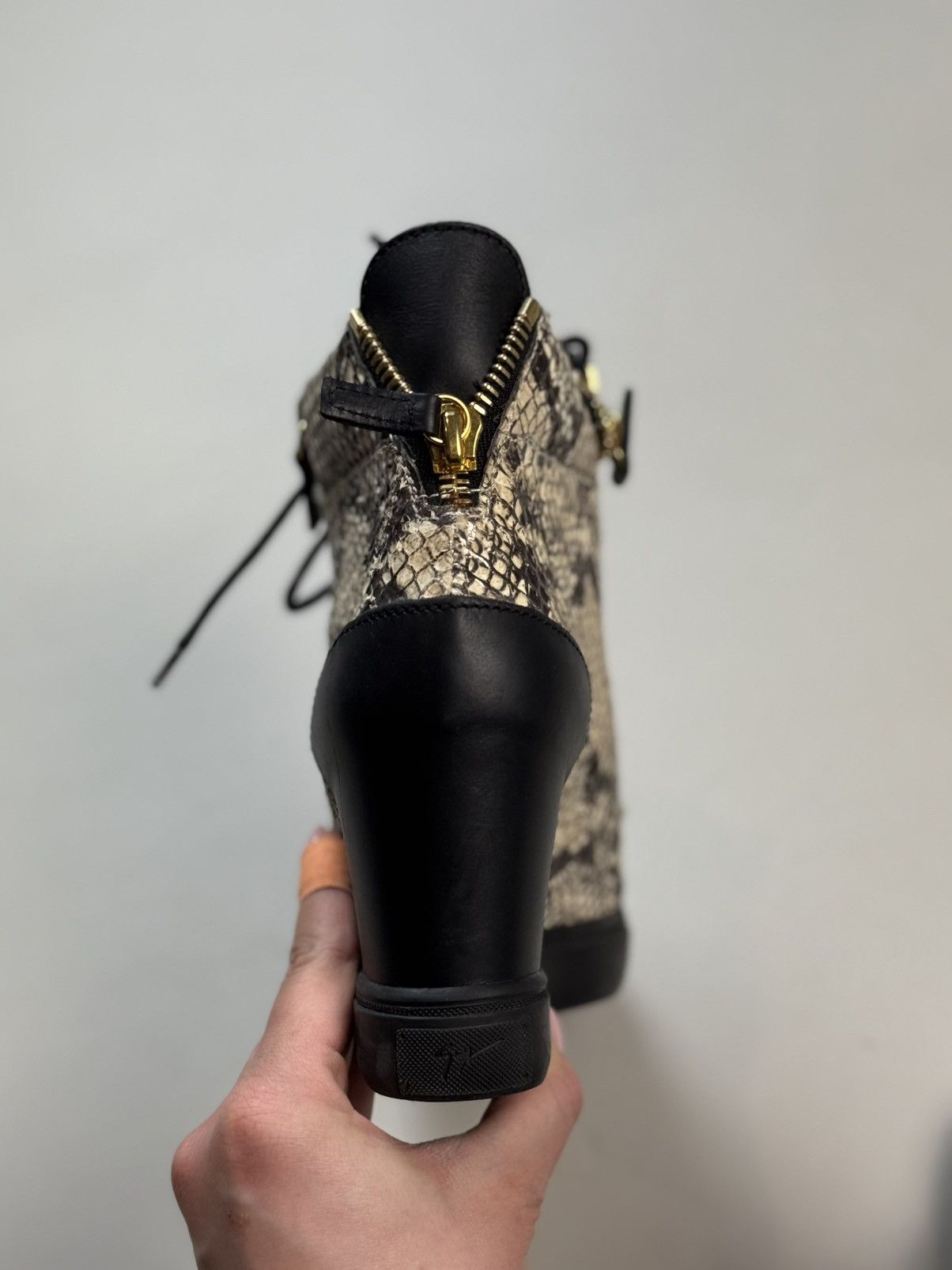Giuseppe Zanotti Zanotti Python Embossed Leather Coby High Top Sneakers Shoes Size US 8.5 / IT 38.5 - 16 Thumbnail