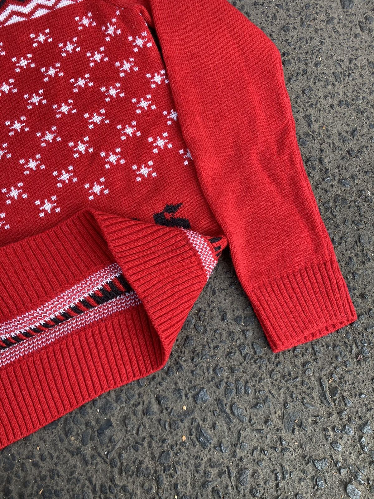Fubu ❤️‍🔥Rare❤️‍🔥Fubu Spell Out Knitwear Size US L / EU 52-54 / 3 - 4 Thumbnail