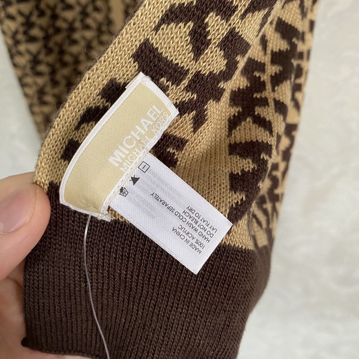 Michael Kors New Michael Kors Scarf MK Monogram Reversible Brown Beige Size ONE SIZE - 4 Thumbnail