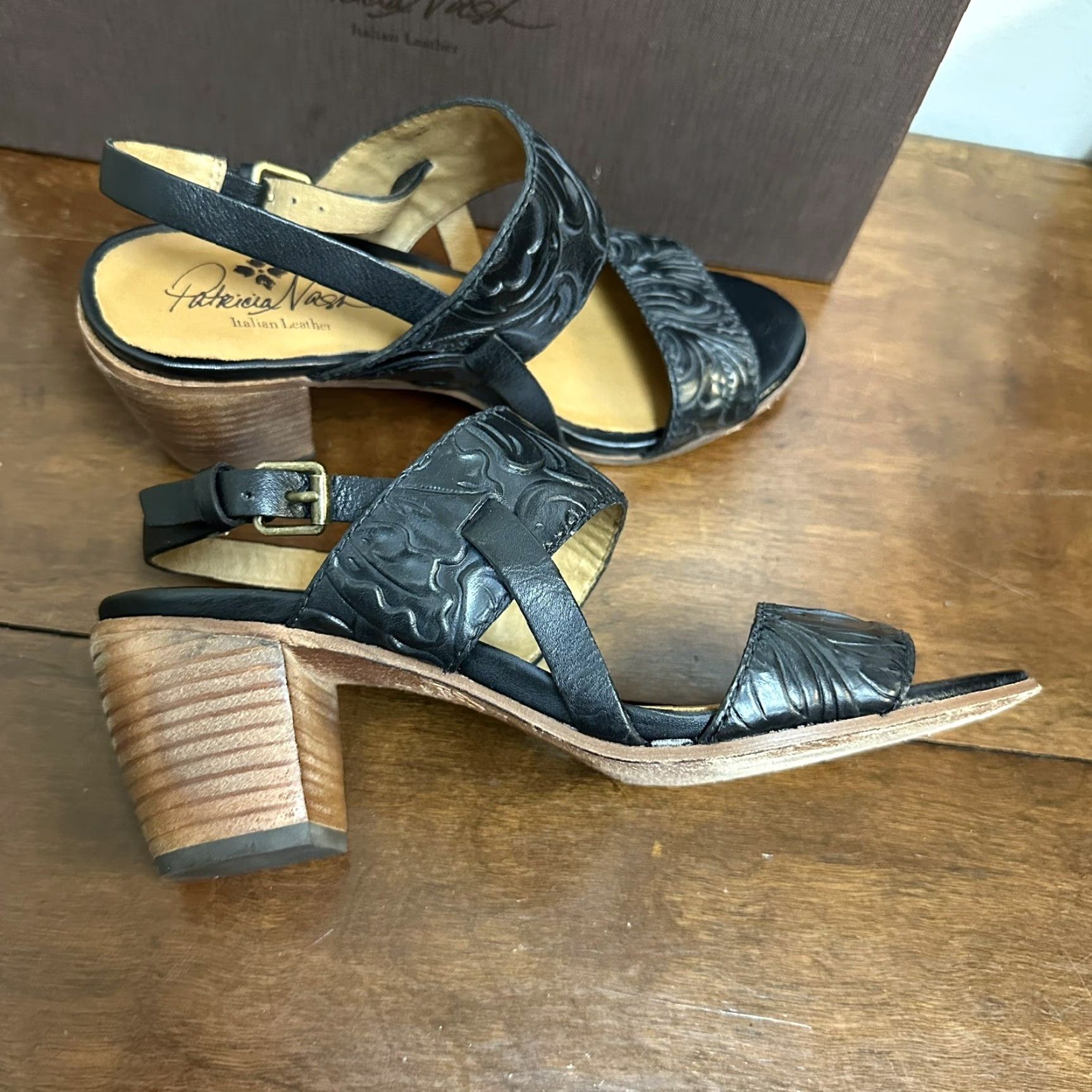Patricia Nash Romana Italian Tooled Leather Block Heeled Sandals Size US 7 Womens Sandal Black Leather Block Heel Slingback 7 Italian Floral Theme