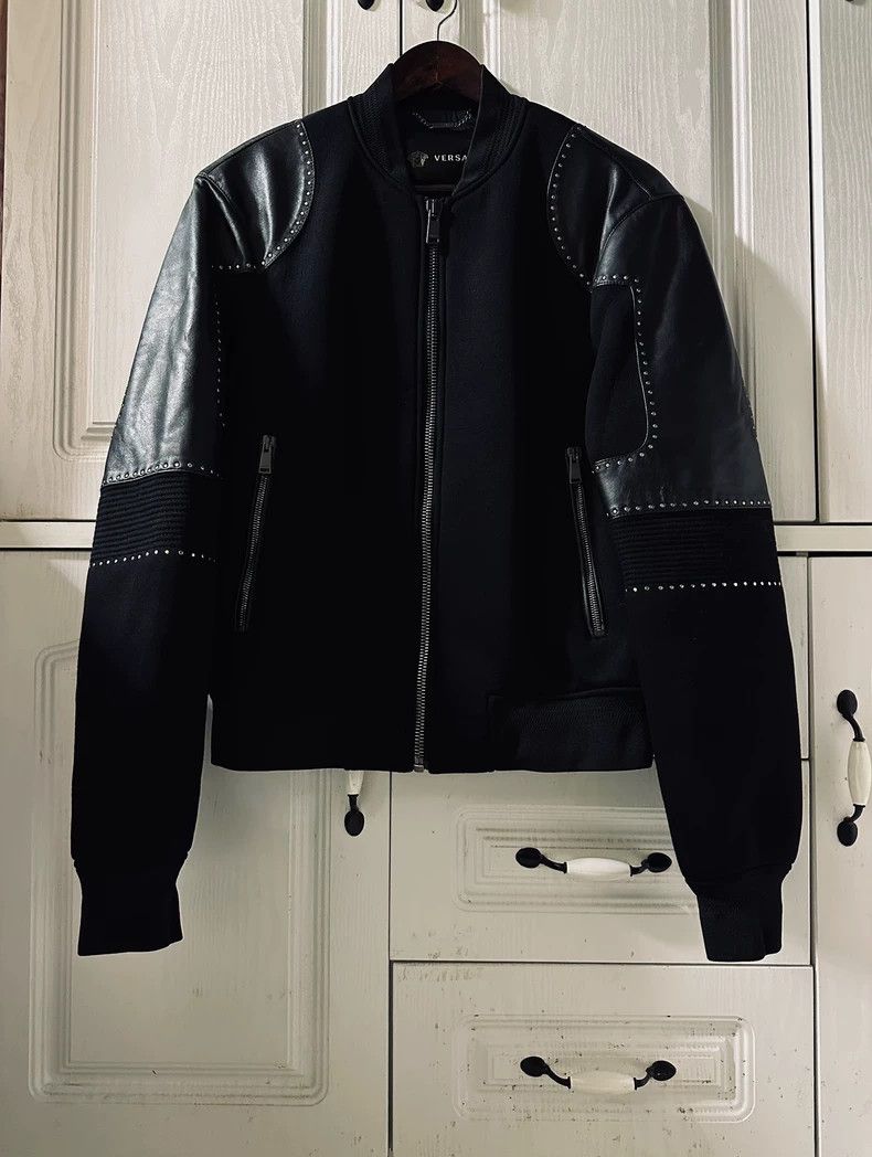 Versace Versace Medusa knitted embroidered leather jacket jacket j Size US S / EU 44-46 / 1 - 1 Thumbnail
