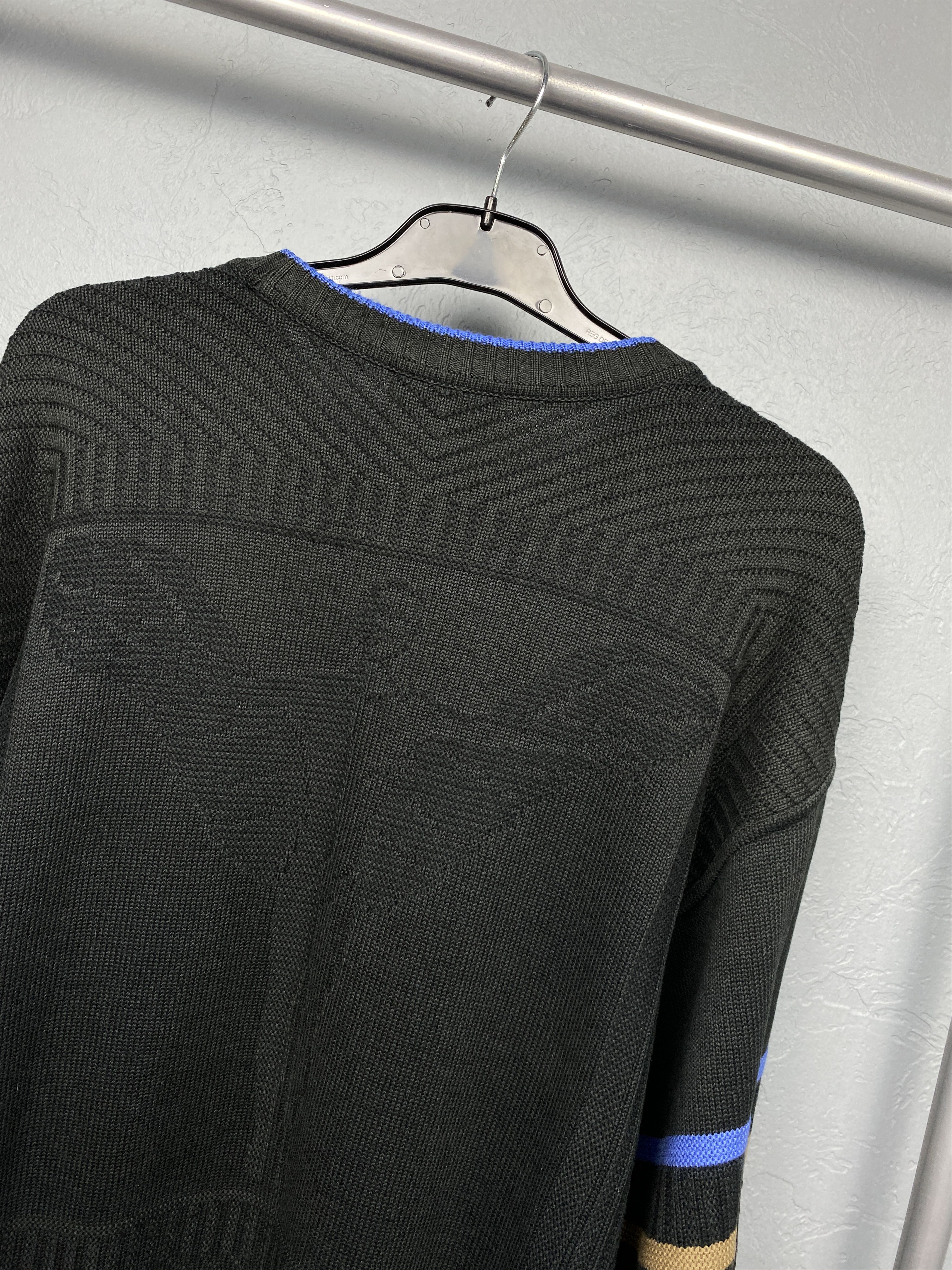 Carlo Colucci Carlo Colucci Vintage Mens Crew Neck Knit Sweater Size US L / EU 52-54 / 3 - 9 Thumbnail