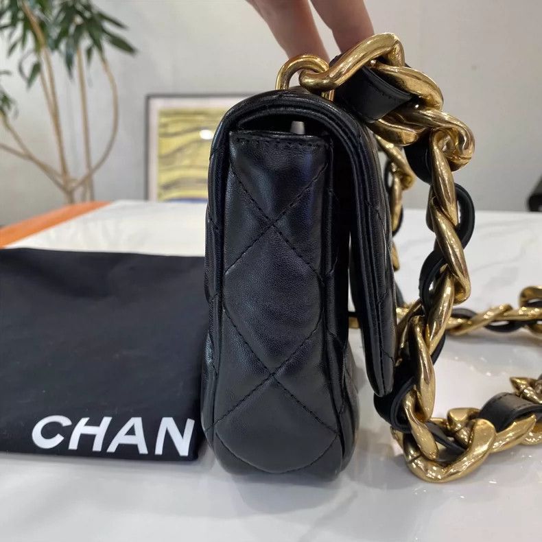 Chanel CHANEL Chunky Chain Black Gold Bag -2505 Size ONE SIZE - 4 Thumbnail