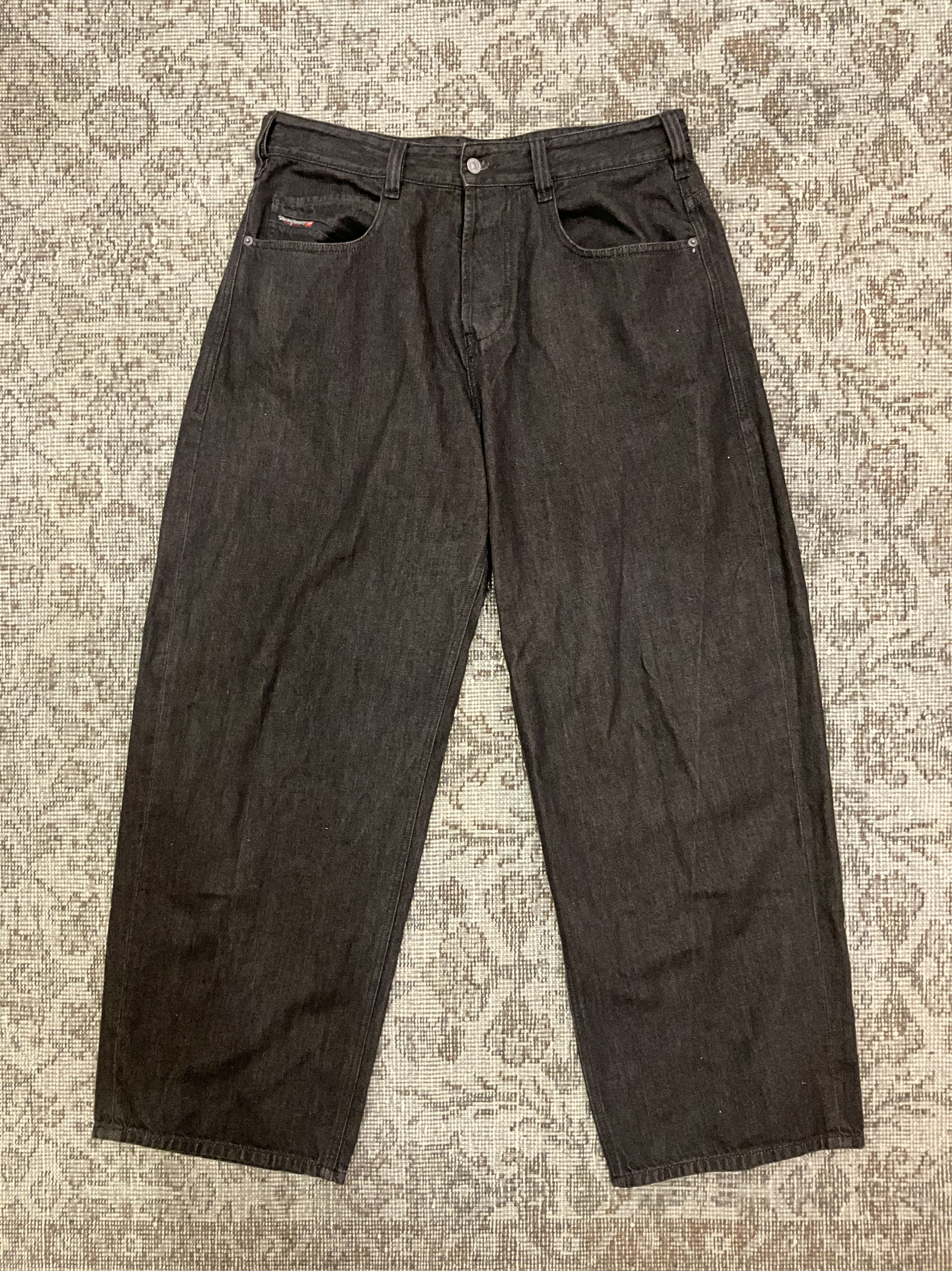 Diesel Diesel 1997 D-ENIM-M Relaxed Wide Leg Jeans Black W32 L32 Size US 32 / EU 48 - 1 Thumbnail