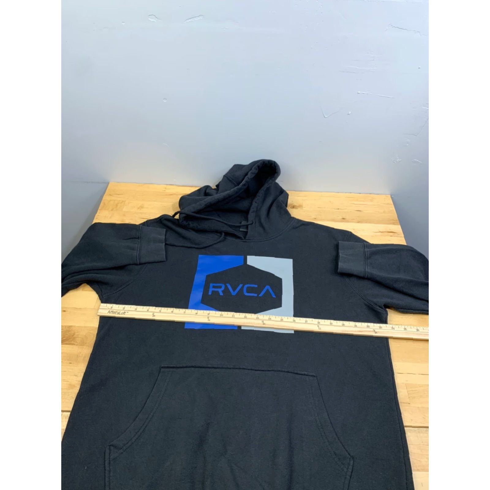RVCA RVCA Hoodie Mens L Black Logo Surf Skate Pullover Drawstring 12112 Size US L / EU 52-54 / 3 - 4 Thumbnail