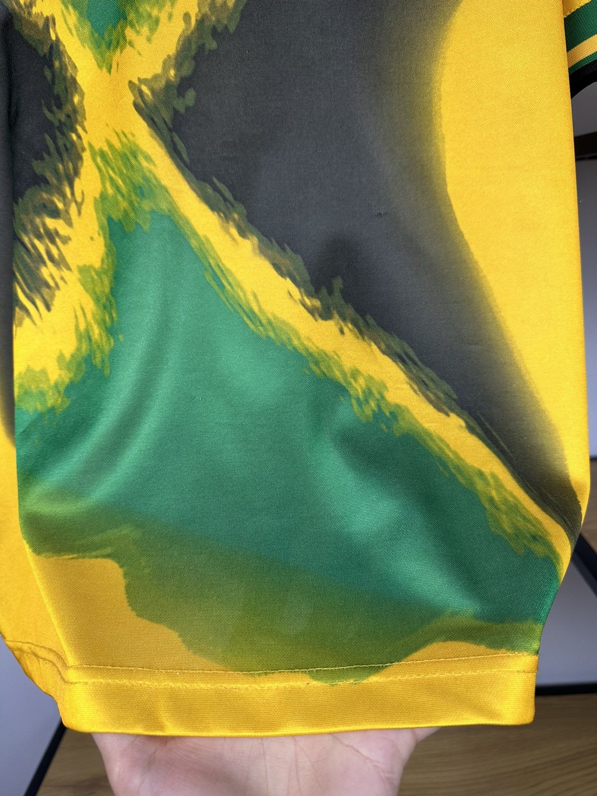 Vintage Jamaica Uhlsport 2001/03 Football Jersey Soccer Shirt L Kit Size US L / EU 52-54 / 3 - 4 Thumbnail