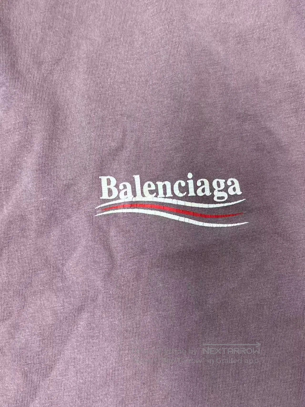 Balenciaga Balenciaga Men's Purple Letter Crewneck T-shirt. Size US M / EU 48-50 / 2 - 3 Thumbnail