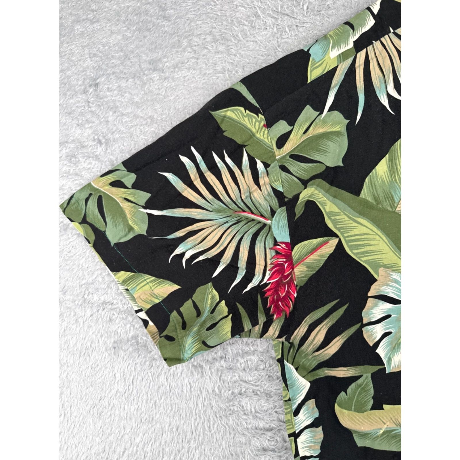 Vintage VINTAGE Robert Stock Shirt Men Extra Large Black Floral Cotton Blend Hawaiian Size US XL / EU 56 / 4 - 3 Thumbnail