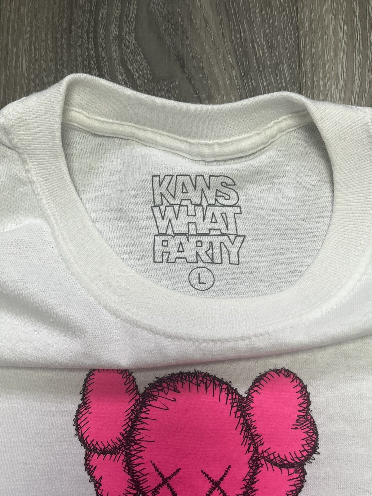 Kaws KAWS Brooklyn Museum Exhibition T-Shirt W/ Postcards Size US L / EU 52-54 / 3 - 4 Thumbnail
