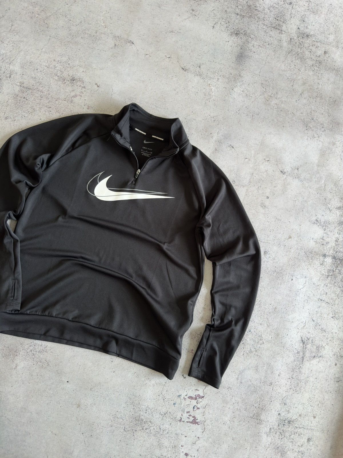 Nike Nike Black Long Sleeve Training Top Size S Size S / US 4 / IT 40 - 3 Thumbnail