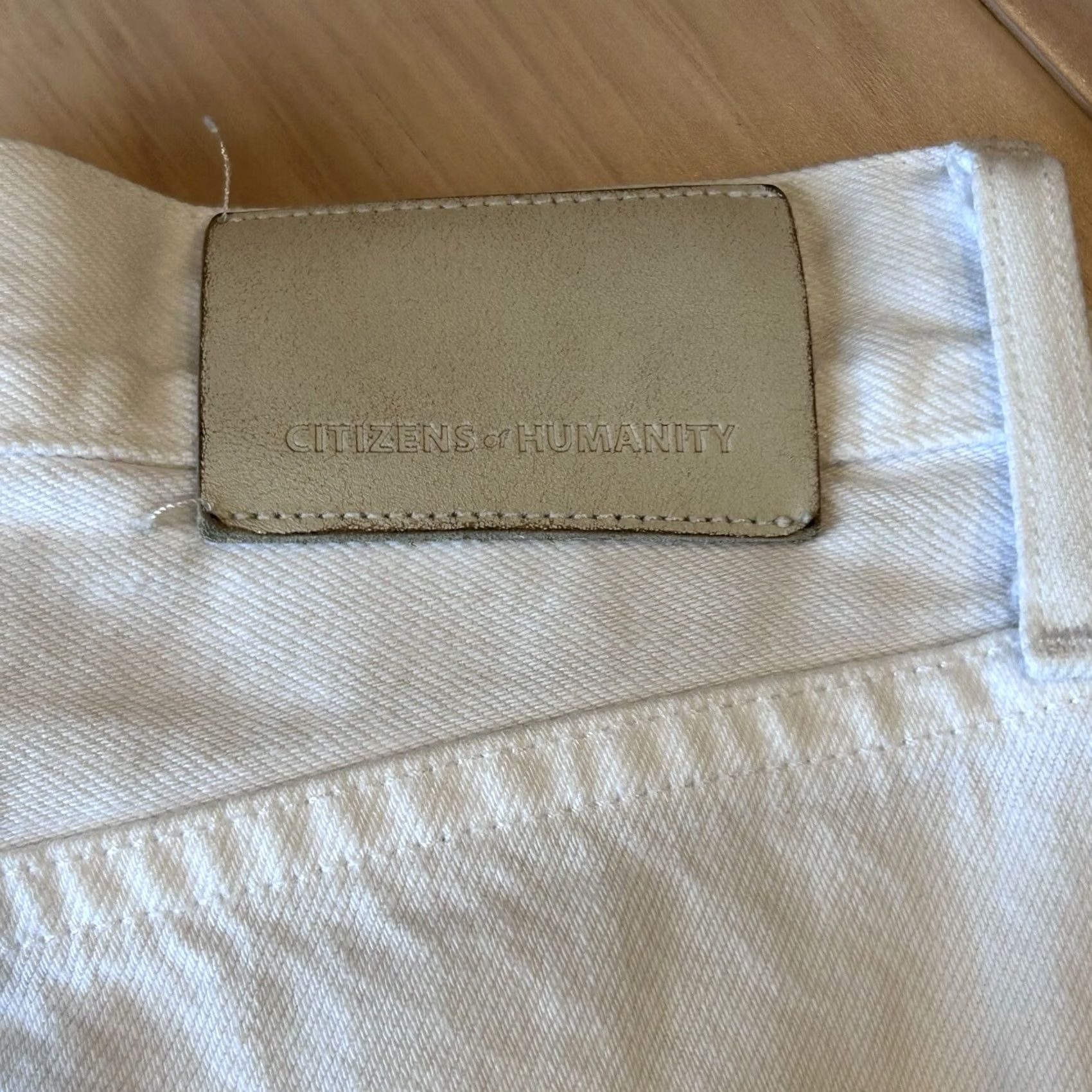 Citizens Of Humanity Citizens Of Humanity Emery Crop Denim White Jeans Women’s 30x26 Premium Vintage Size 30" / US 8 / IT 44 - 4 Thumbnail