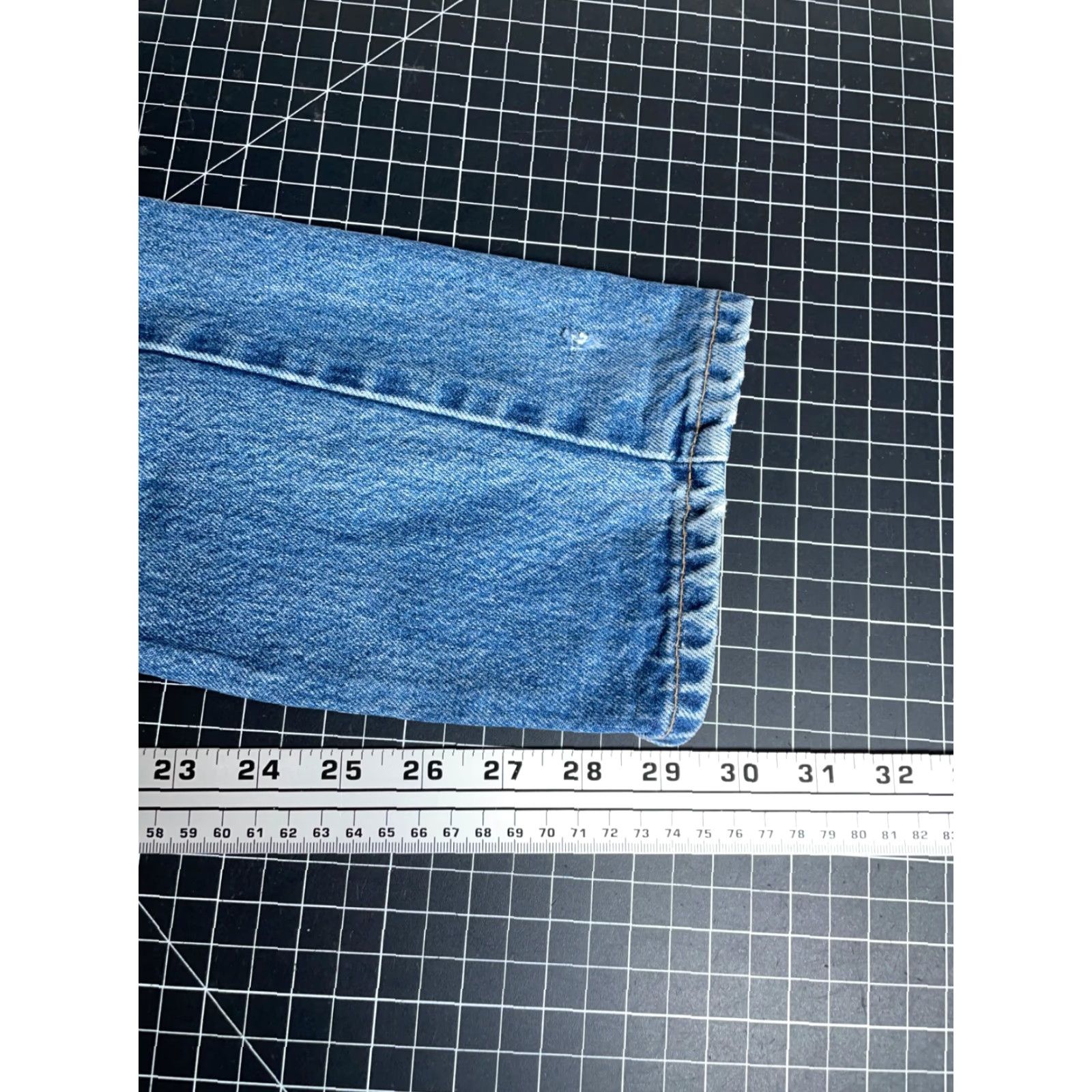 Edwin VINTAGE Edwin Jeans Men 30 x 30 Blue Berkeley Slim Fit Denim Japan Made Jeans Men Slim Mid Rise 100% Cotton 5-Pocket Size US 27 - 6 Thumbnail