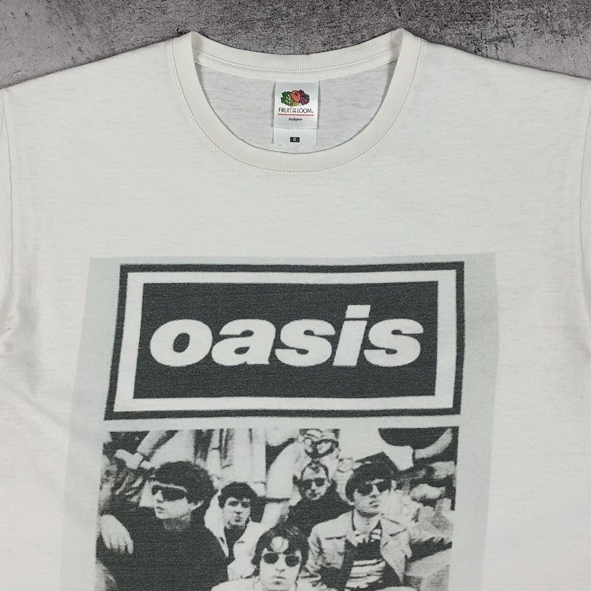 Vintage Y2K Oasis Tee Definitely Maybe Size US S / EU 44-46 / 1 - 7 Thumbnail