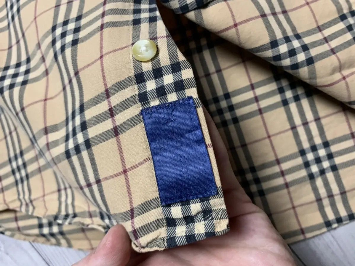 Burberry Vintage Burberry brown plaid shirt USA size S Size US S / EU 44-46 / 1 - 7 Thumbnail