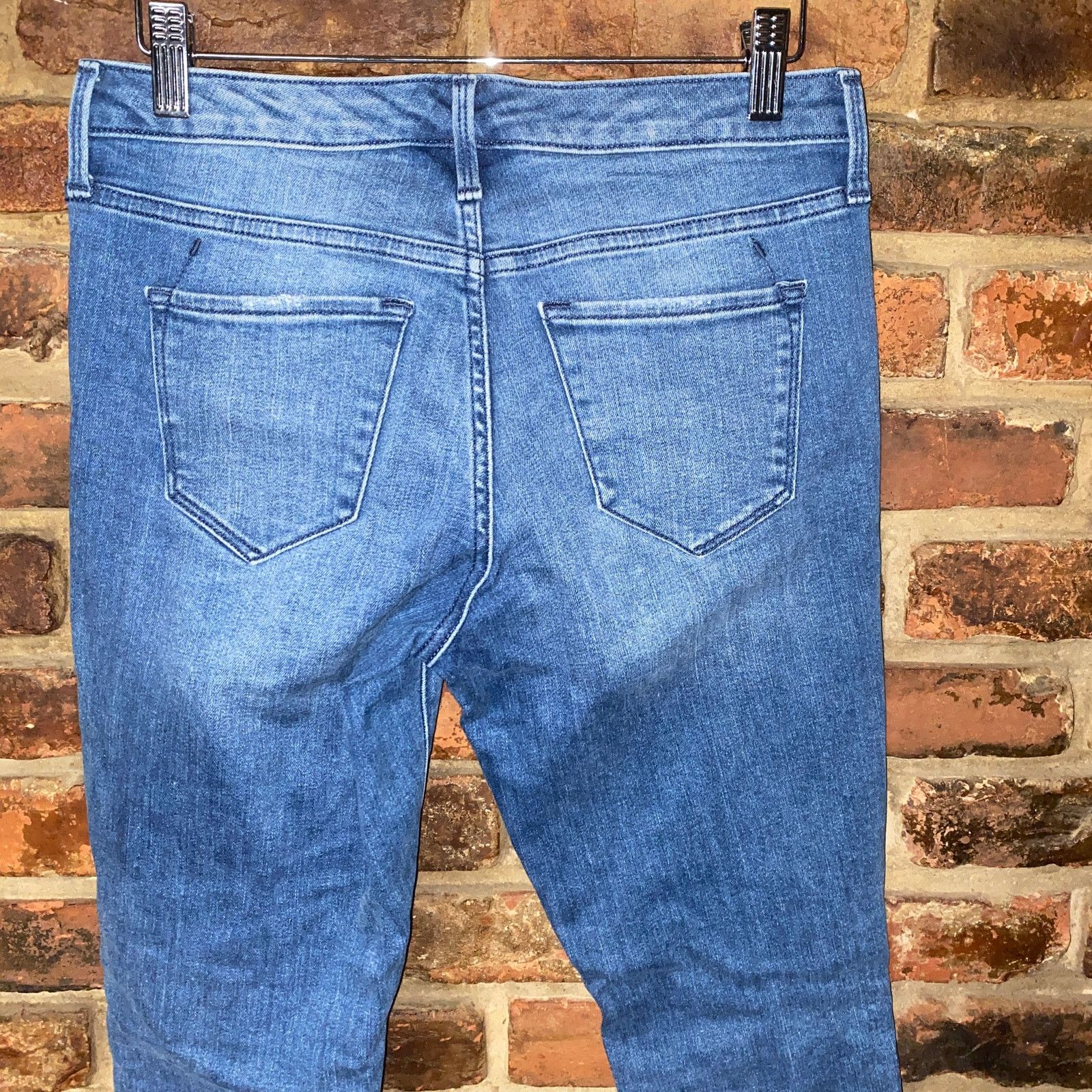 Mossimo Mossimo Medium Wash Blue Denim Mid-Rise Skinny Jeans Size 2 Size 26" / US 2 / IT 38 - 7 Thumbnail