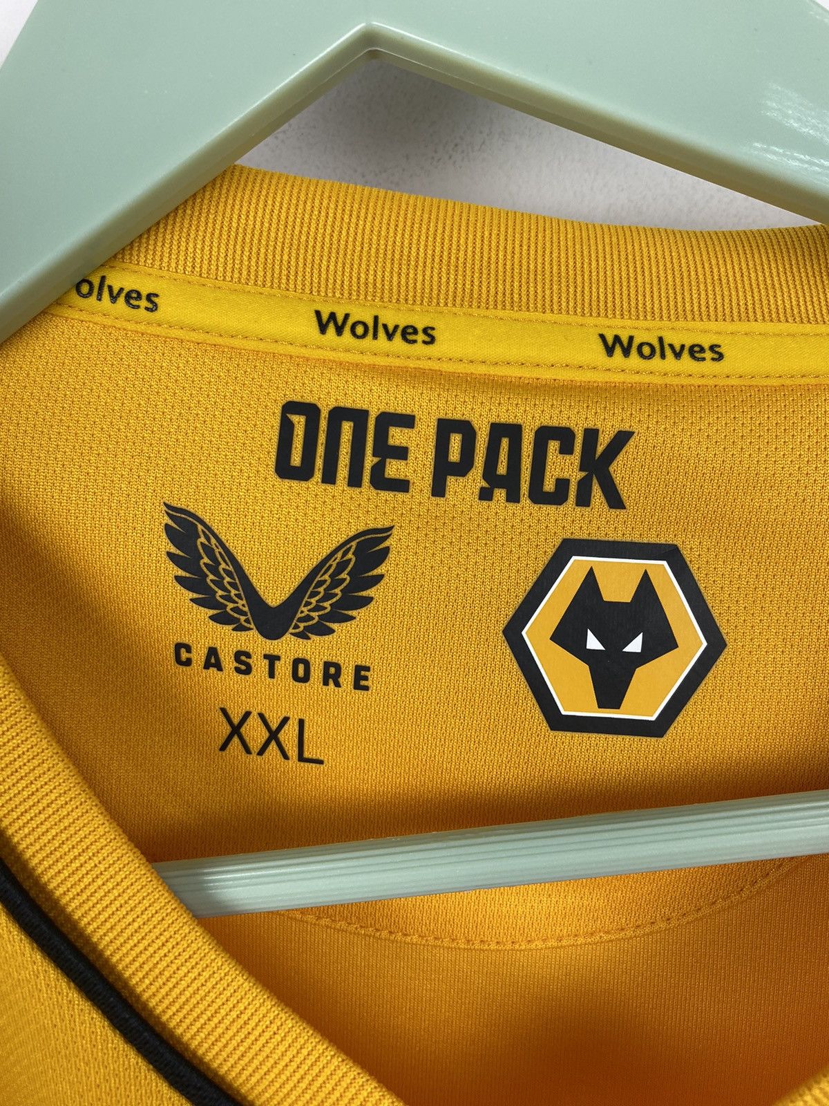 Castore Wolverhampton Wanderers 2021 2022 Castore Soccer Jersey PSG Size US XXL / EU 58 / 5 - 8 Thumbnail