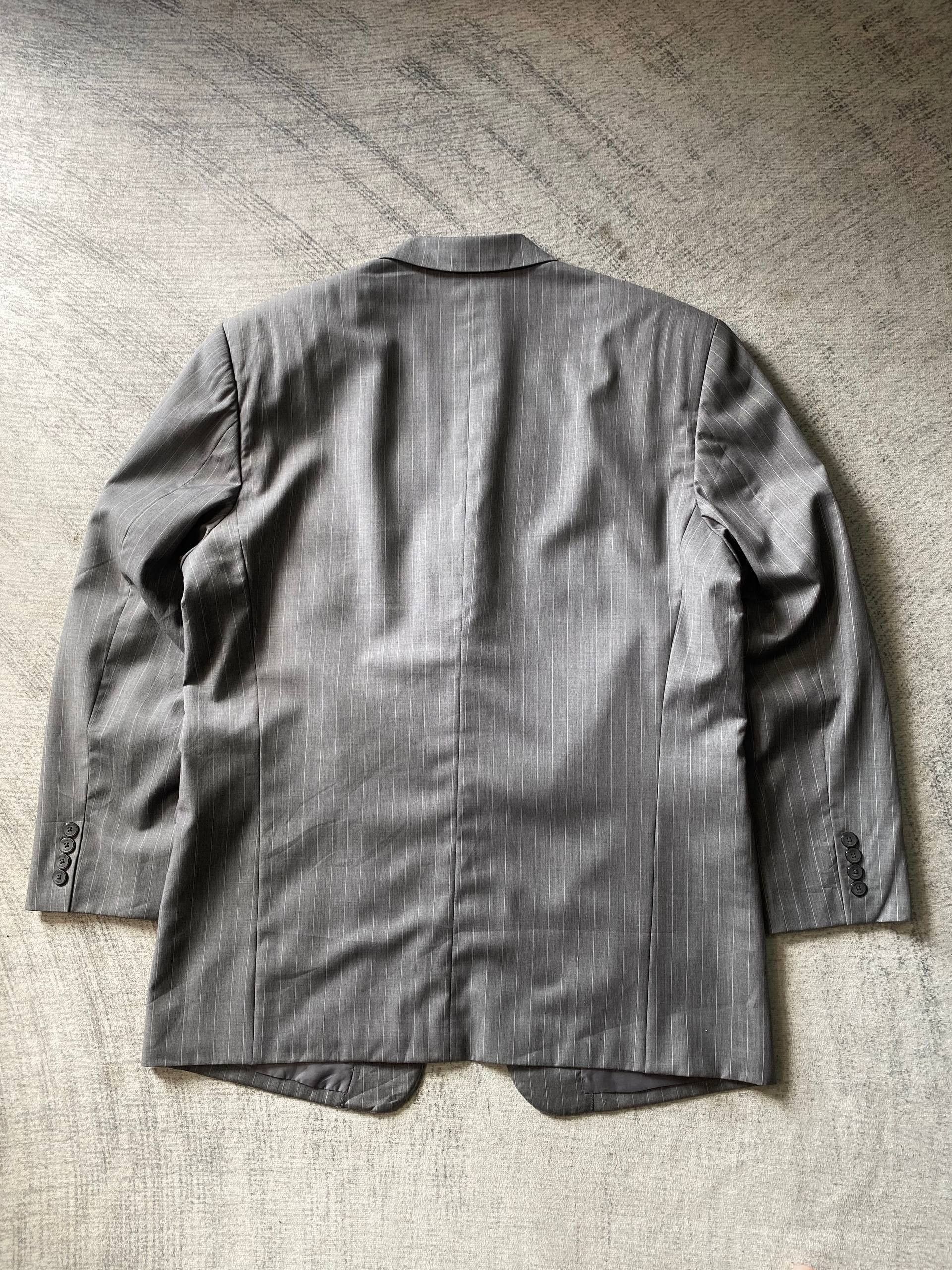 Giorgio Armani Giorgio Armani Pinstripe Blazer Made in Italy Size 46R - 5 Thumbnail