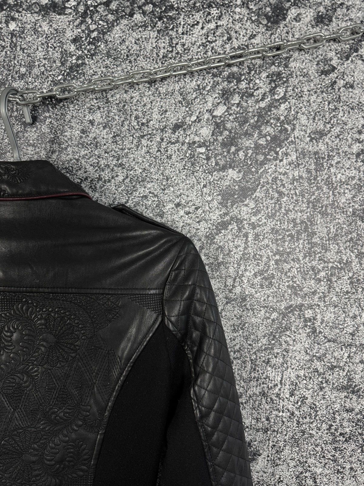 Desigual Desigual Pakaian Jadi Wanita Faux Leather Jacket Size 38 Size XS / US 0-2 / IT 36-38 - 13 Thumbnail