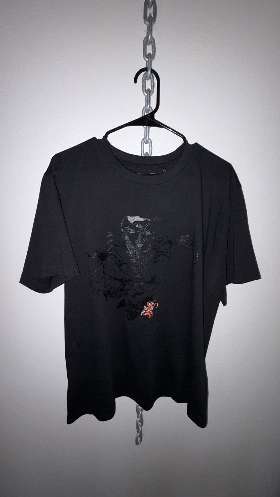 Uniqlo Uniqlo X Final Fantasy Pixel Remaster Tee Size US L / EU 52-54 / 3 - 1 Thumbnail