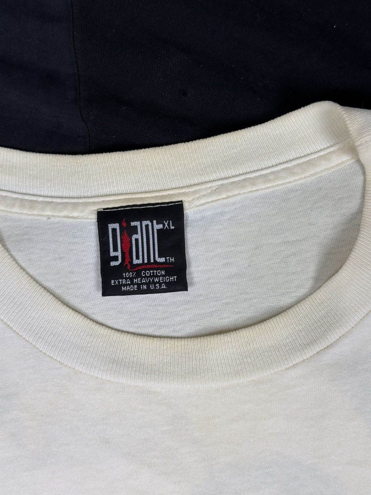 Band Tees × Vintage Metallica “My Body Lie, But Still I Roam” Tee Size US XL / EU 56 / 4 - 6 Thumbnail