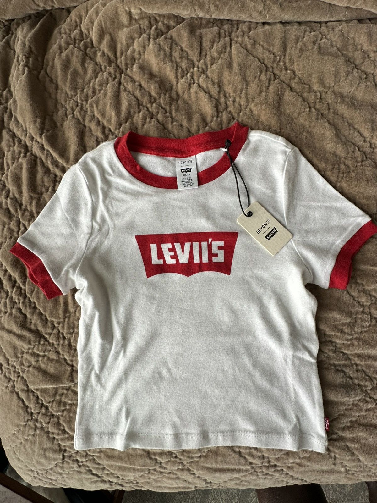 Beyonce Beyoncé X Levi’s Cowboy Carter Cropped Tee - DS - Sz S - $80 Size S / US 4 / IT 40 - 1 Thumbnail