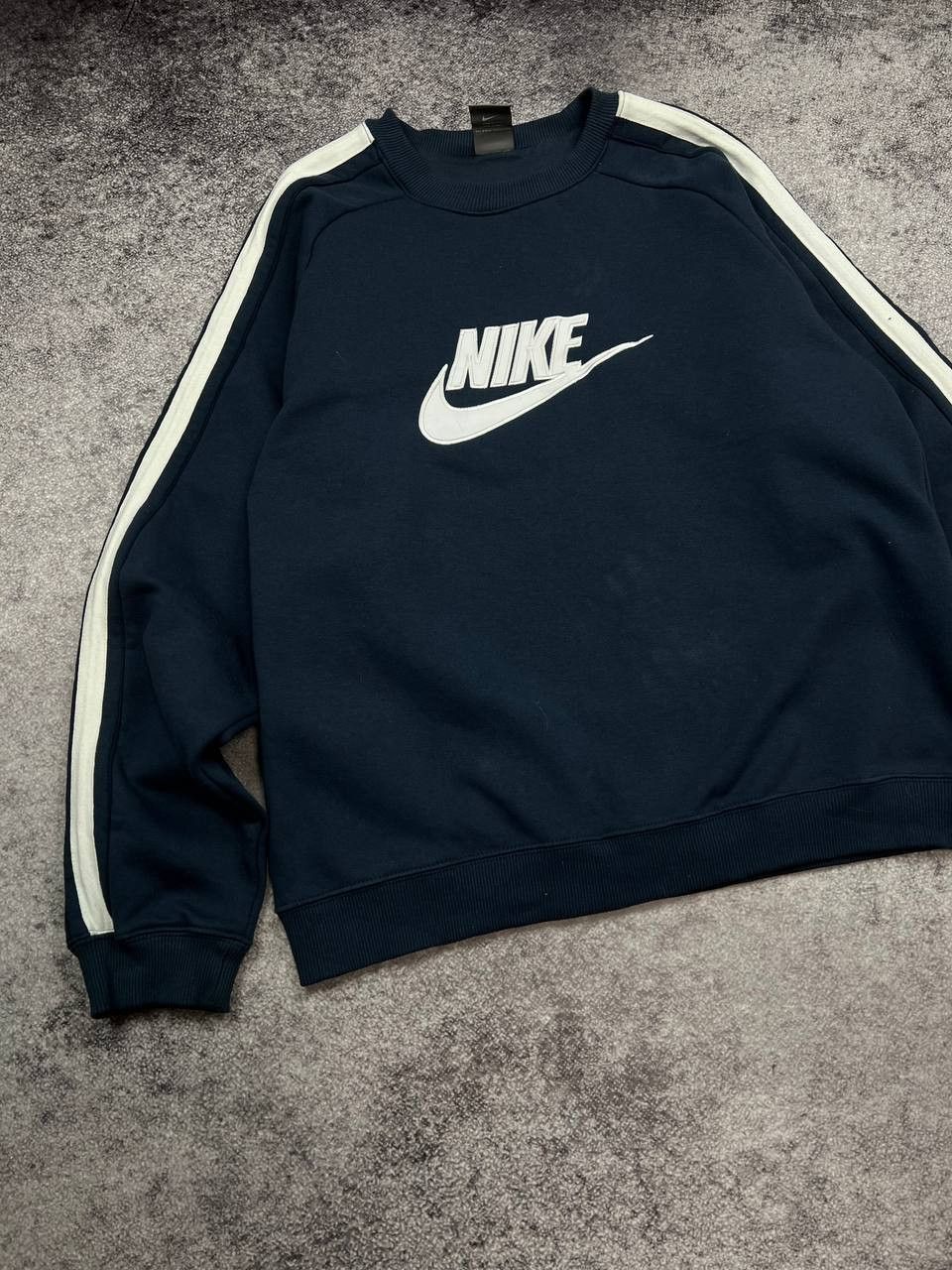 Nike 90s Nike Vintage Oversized Big Logo Sweatshirt Size US S / EU 44-46 / 1 - 2 Thumbnail