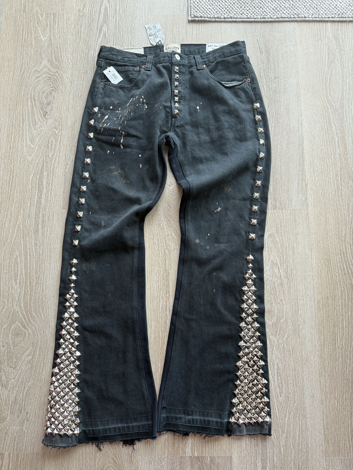 Gallery Dept. Gallery Dept. Studded La Flare Jeans Size US 32 / EU 48 - 1 Thumbnail