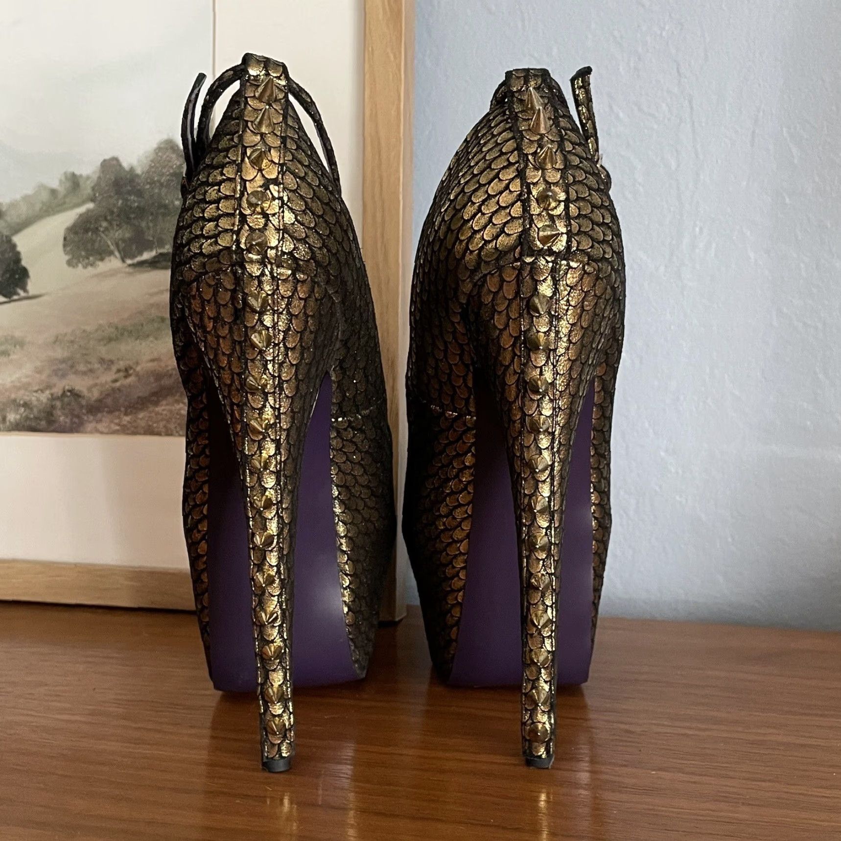 Vintage London Trash Citro Gold Metallic Studded Spikes Leather Platform Heels Size 6 Size US 6 / IT 36 - 5 Thumbnail