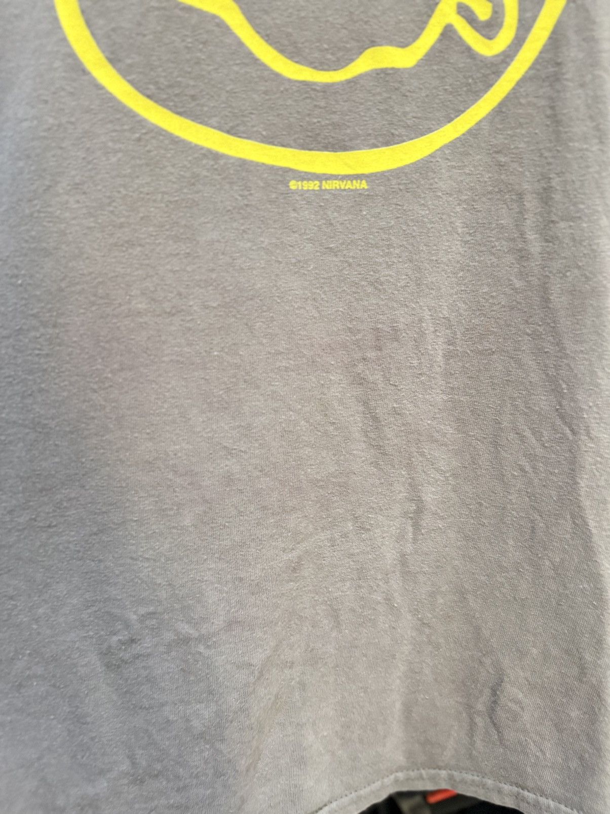 Band Tees Vintage Nirvana Smile Grunge Kurt Cobain Promo Faded Tee Size US L / EU 52-54 / 3 - 6 Thumbnail