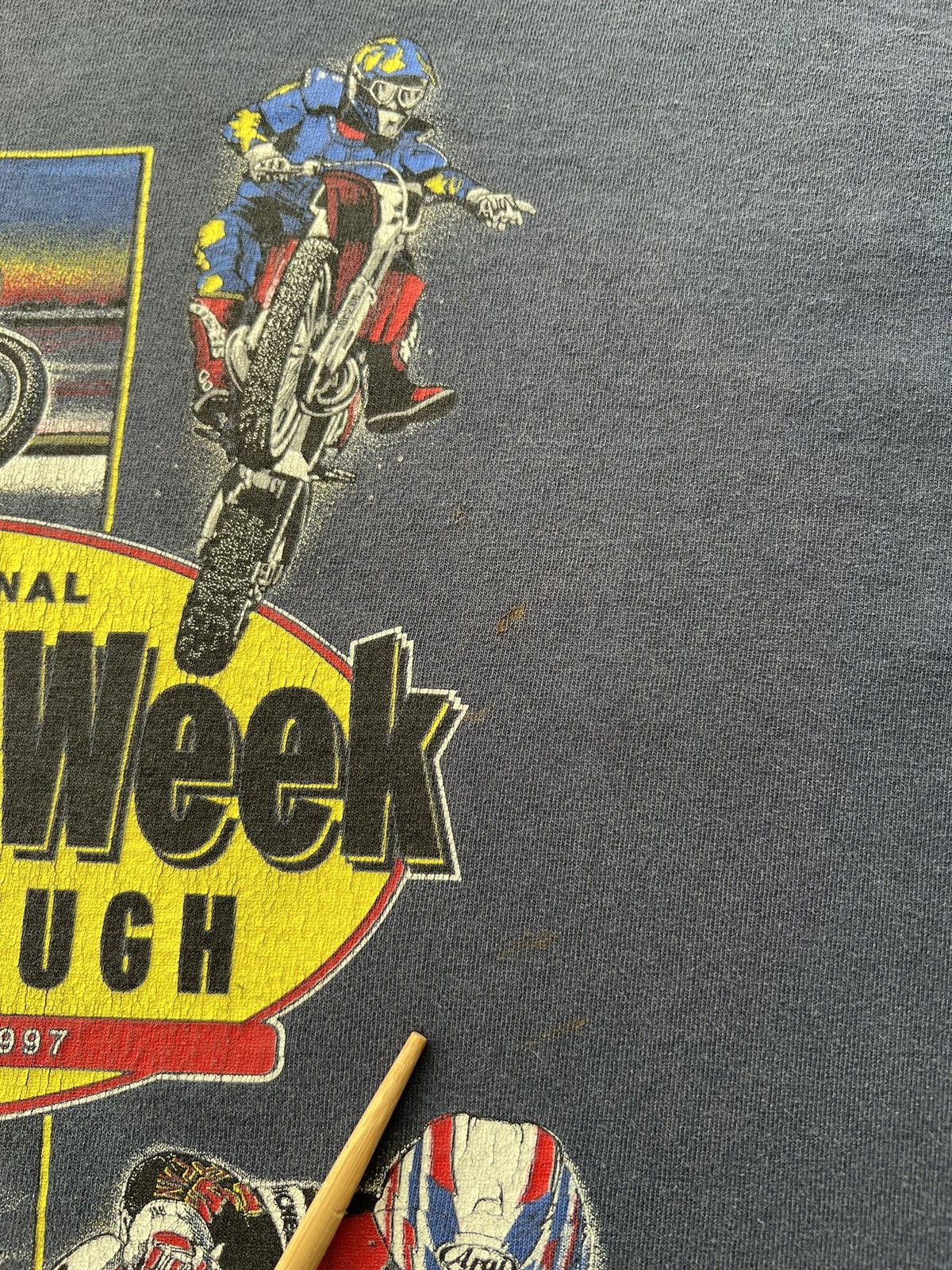 Vintage Vintage 1997 Bike Week Scarborough MCN Moto Racing T-shirt Size US L / EU 52-54 / 3 - 6 Thumbnail
