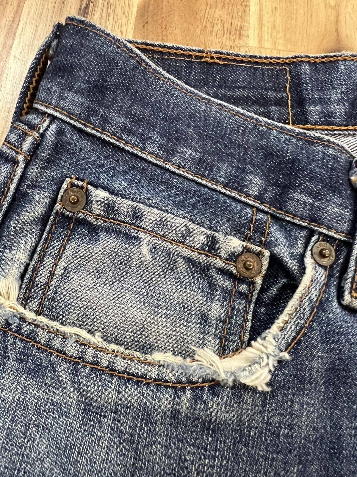 Levi's Vintage 90’s Levis 502 Button J09 Denim Jeans Size US 32 / EU 48 - 11 Thumbnail
