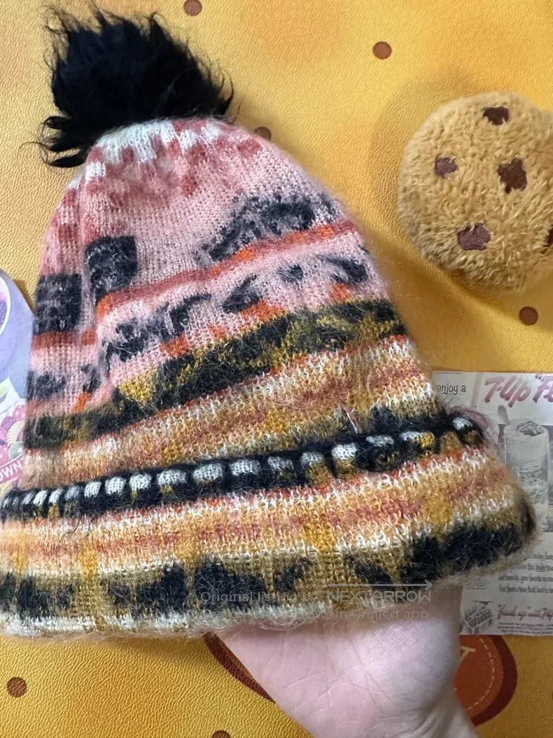 Vivienne Westwood Vivienne Westwood Cupcake Ball Knit Beanie Size ONE SIZE - 2 Thumbnail