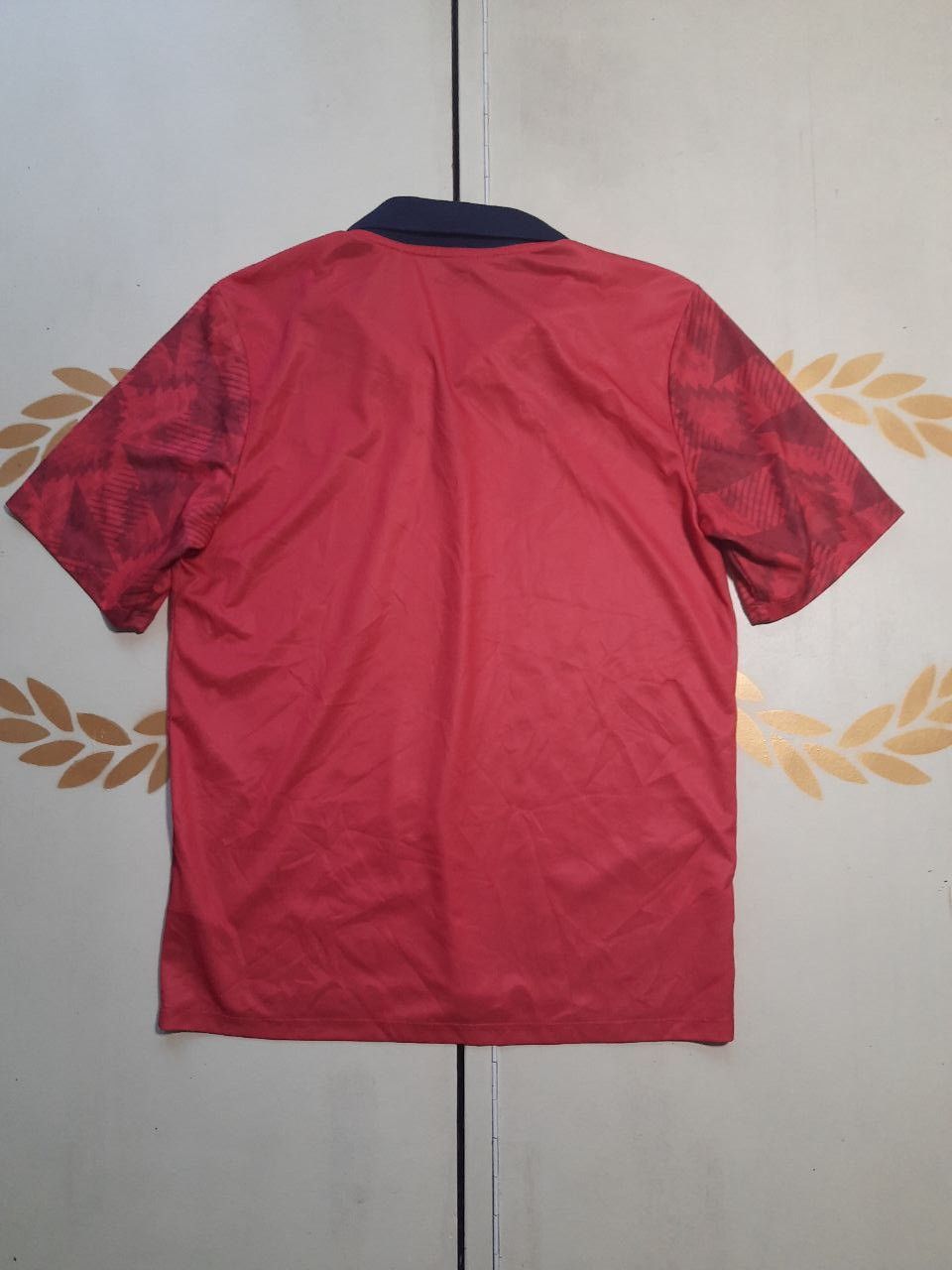 Umbro Umbro England St Georges Flag Jersey 2018 Size US L / EU 52-54 / 3 - 9 Thumbnail