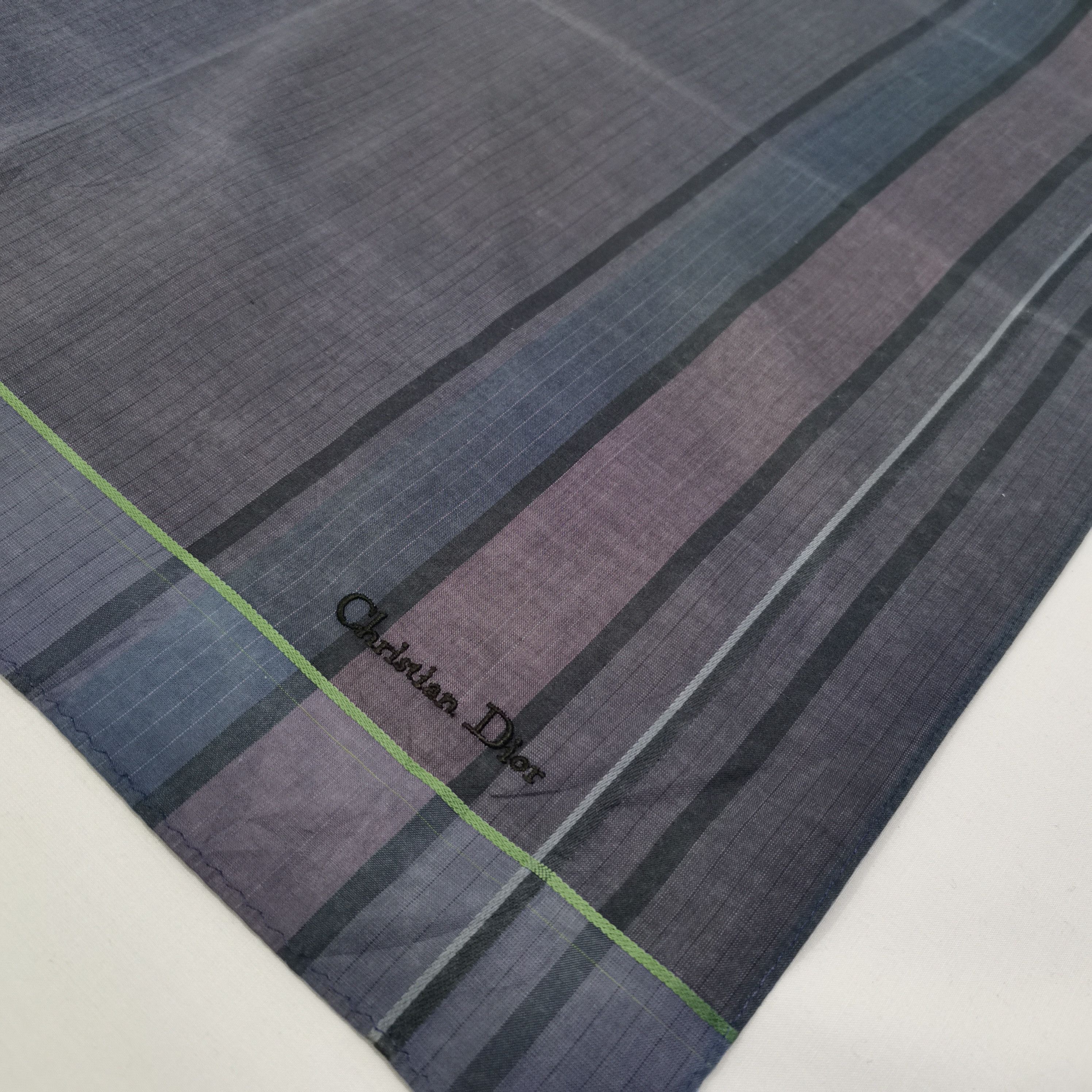 Christian Dior Monsieur CHRISTIAN DIOR HANDKERCHIEF/ NECKERCHIEF/ BANDANA/ SCARF Size ONE SIZE - 1 Thumbnail
