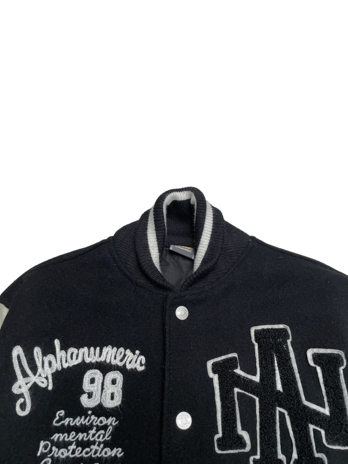 Alphanumeric Rare Vintage Brand Alphanumeric Leather Varsity Jacket 2000s Size US M / EU 48-50 / 2 - 3 Thumbnail