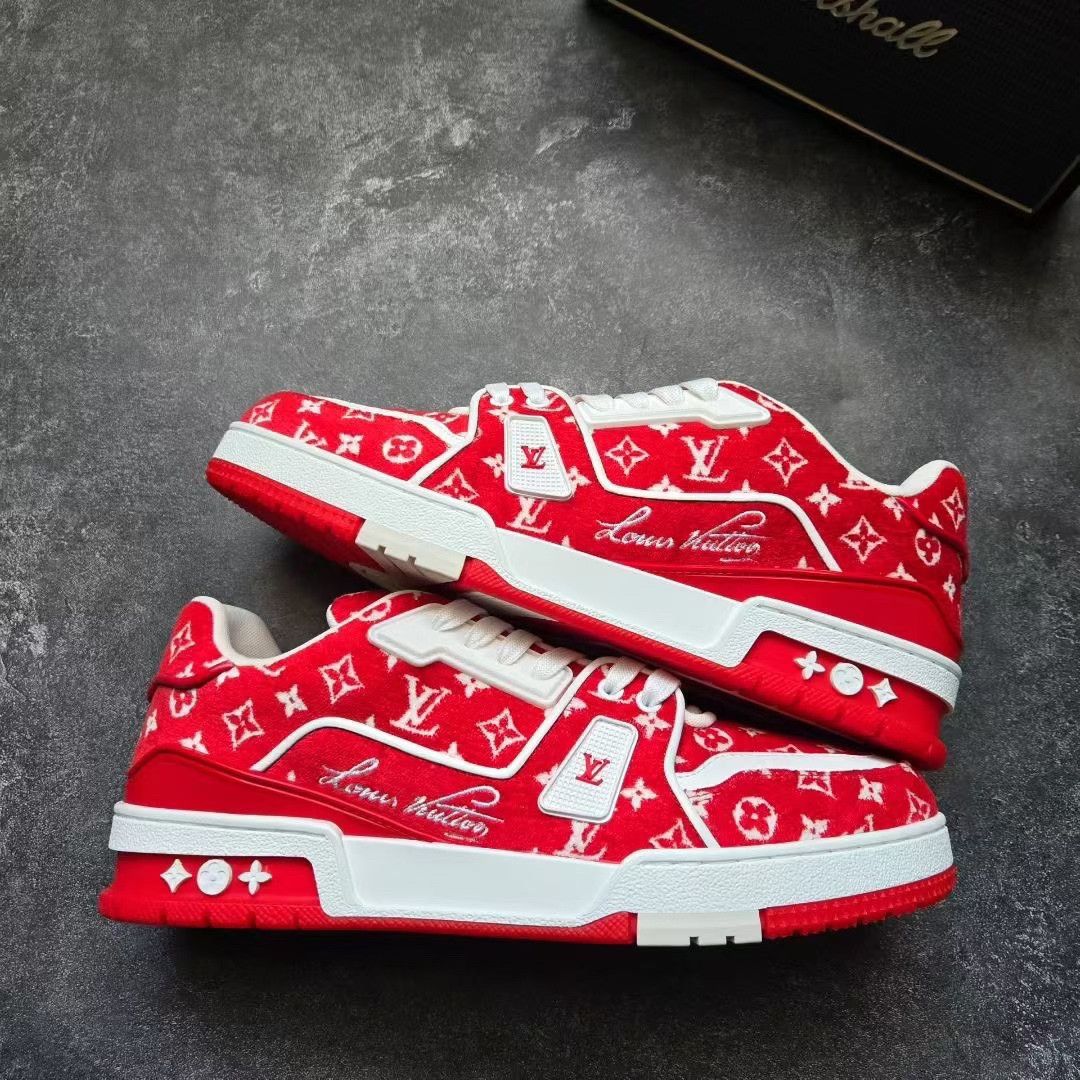 Louis Vuitton Louis Vuitton Training Red Lowtop Sneakers 41 Men Size US 8.5 / EU 41-42 - 1 Thumbnail