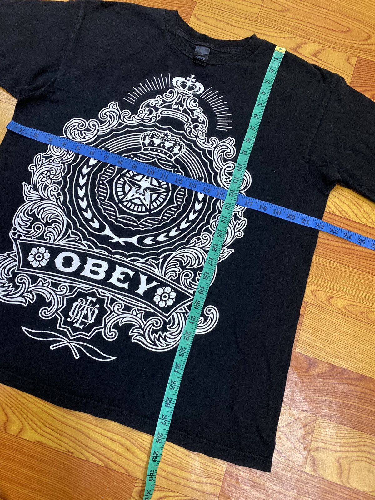 Obey × Rap Tees Rare Obey Big Print Logo Tee Size US L / EU 52-54 / 3 - 5 Thumbnail