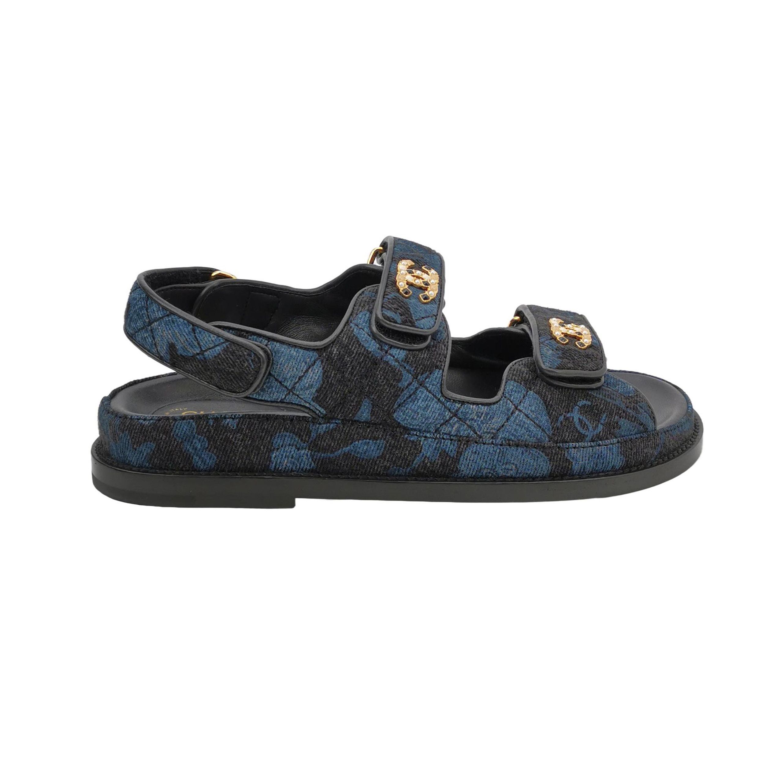 Chanel Chanel Women 6 Sandals Size US 6 / IT 36 - 1 Thumbnail