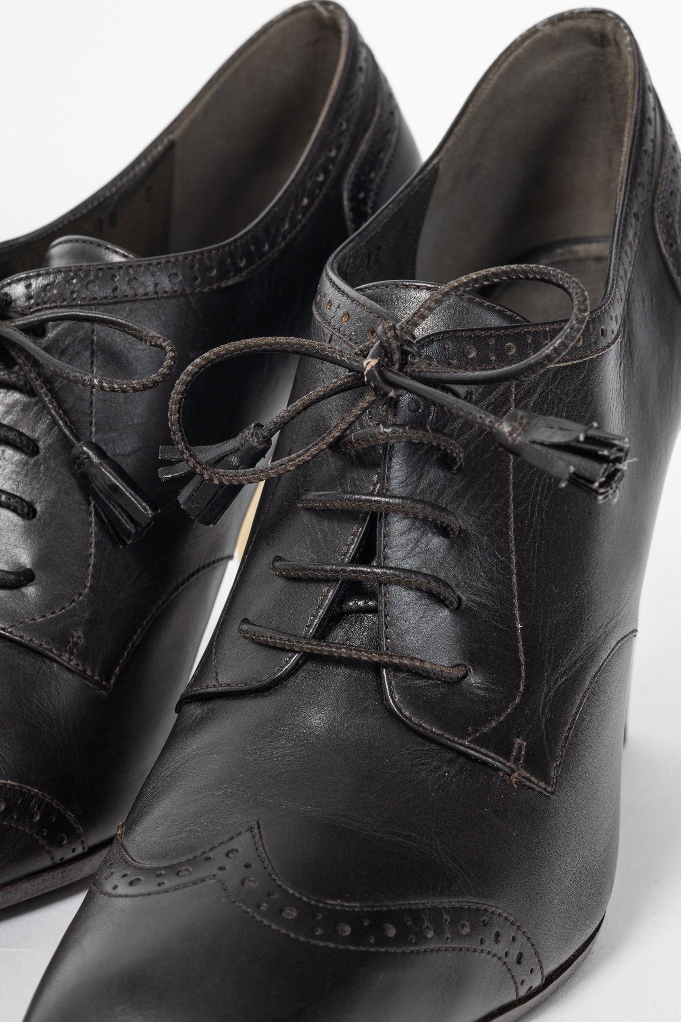 Salvatore Ferragamo Salvatore Ferragamo Fusadia Calf Wingtip Derby Heels Size US 10 / IT 40 - 8 Thumbnail