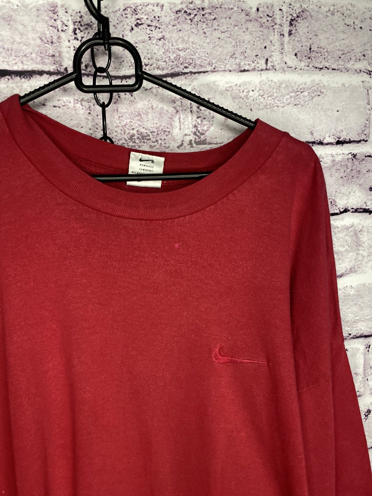Nike T-Shirt Vintage STREETWEAR Nike made in USA y2k Size US XL / EU 56 / 4 - 2 Thumbnail