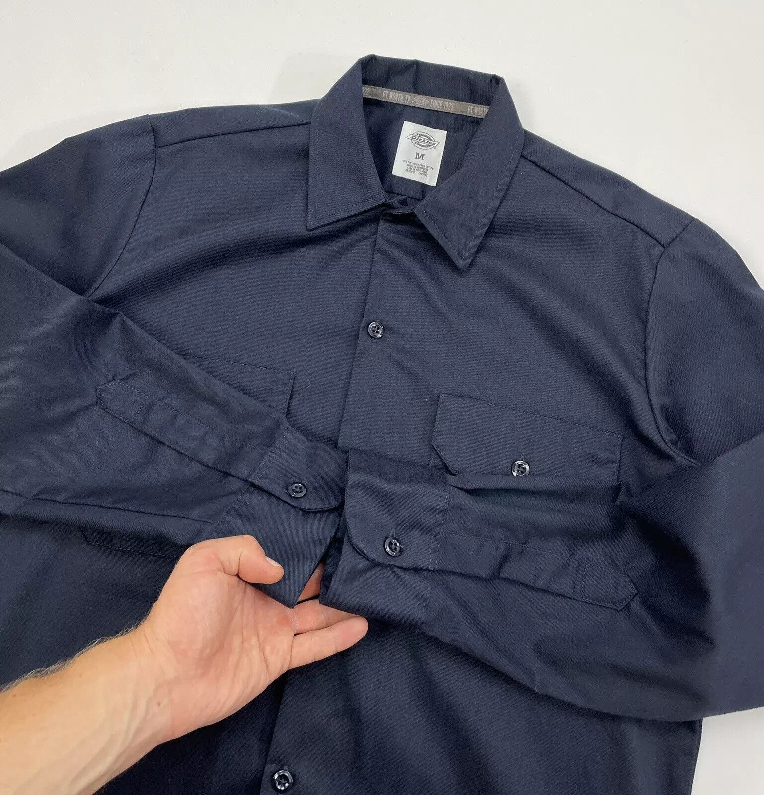 Dickies DICKIES SHIRT SLIM FIT WORKWEAR MENS size M Size US M / EU 48-50 / 2 - 9 Thumbnail